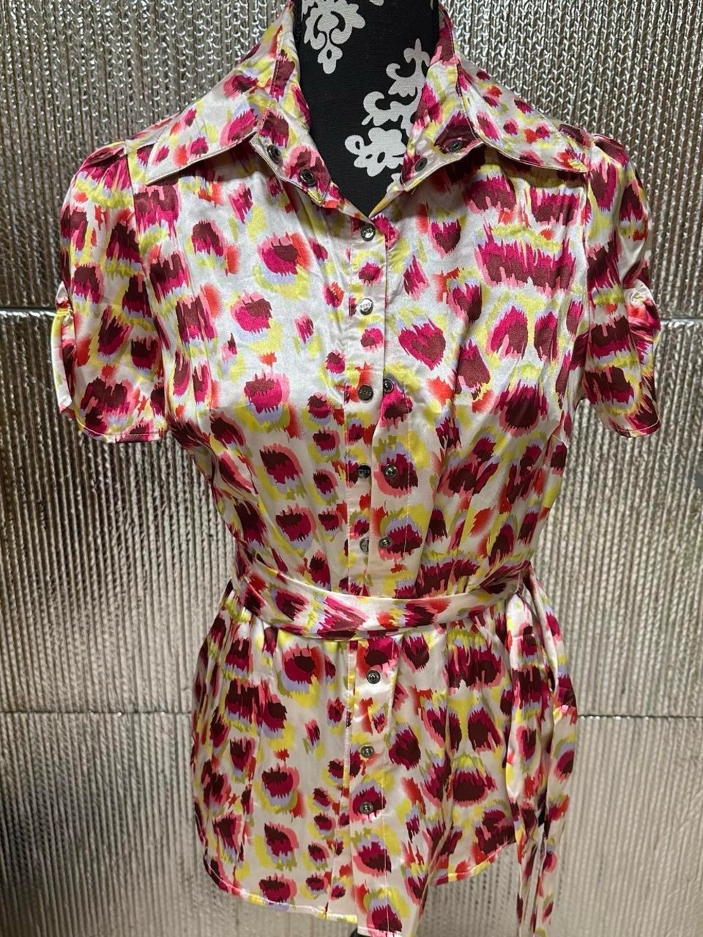 Silky neon yellow and hot pink puff sleeve button up with tie in around waist.